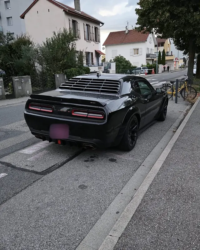 Dodge Challenger