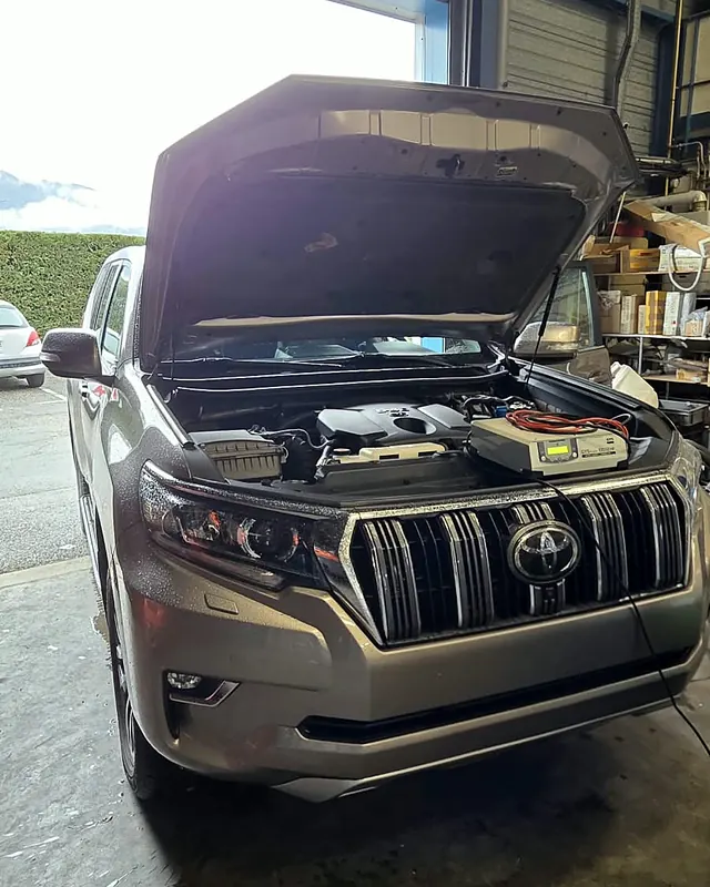 Toyota Land Cruiser — programmation en cours